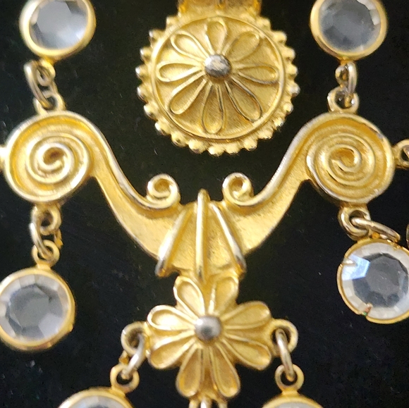 Vintage Goldette Brooch Pin dangle chandelier style Gold Tone Jewelry - Picture 5 of 7